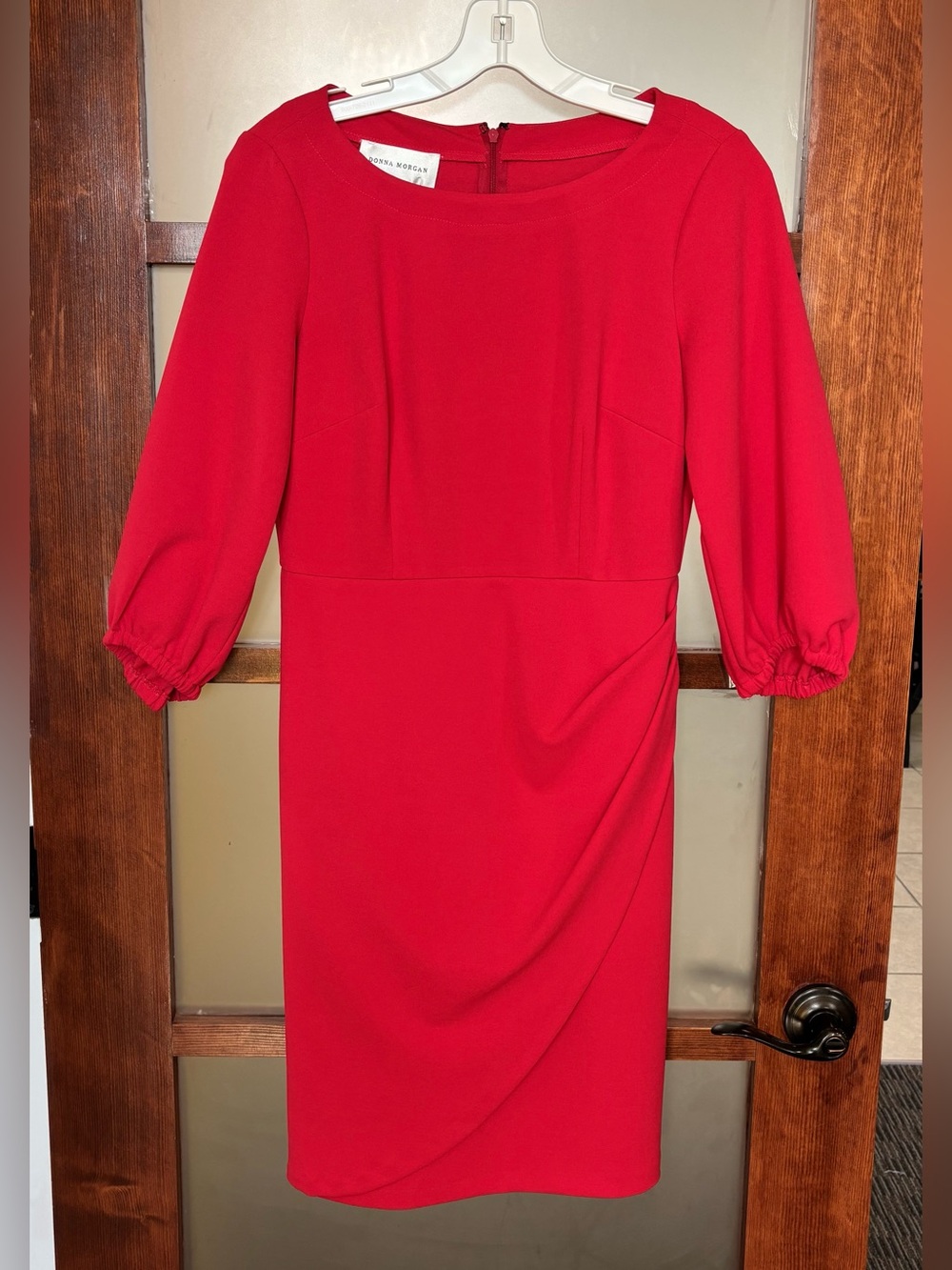 Donna Morgan Red Midi Sheath Dress with Puff Sleeves